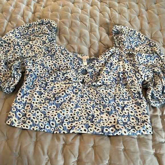 Hutch Floral Blue Puff Sleeve Top - Picture 4 of 6